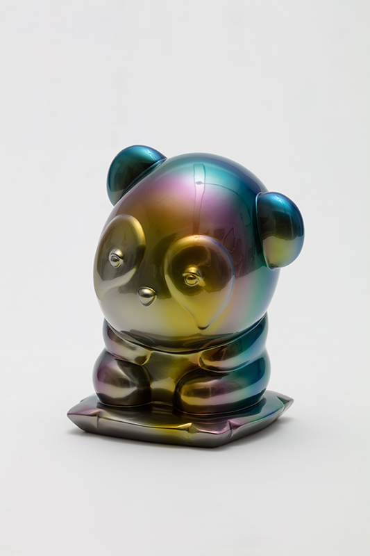 Anodized Pandaru in Thought, 20x17x25cm, candy paint on plastic, 2022.jpg