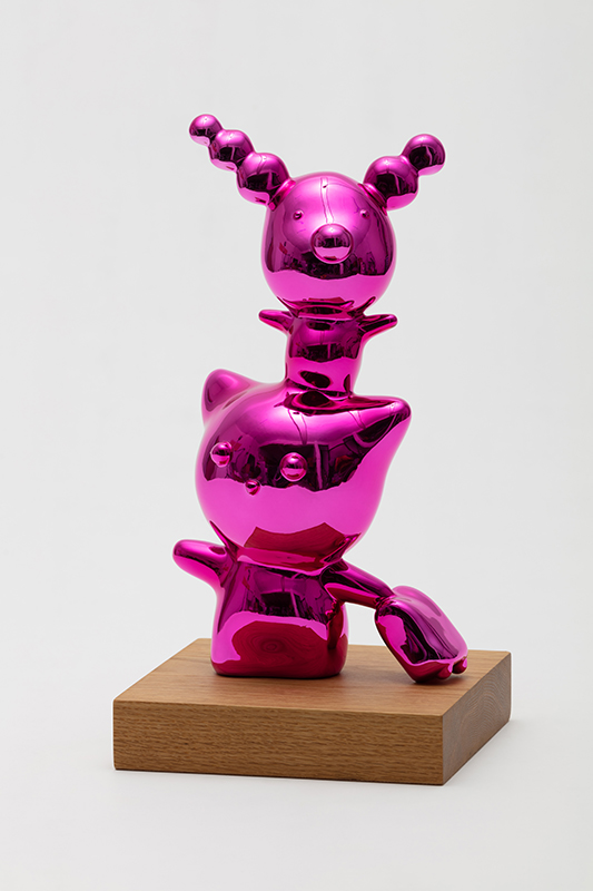 A Sweet Promenade with Pink Clo & Hayami, 20x20x38cm, candy chrome paint on resin, wood, 2023.jpg