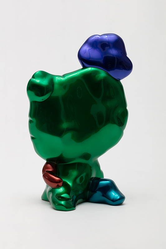 A Deflated and Quiet Movement-Green Sleebu, 24x18x38cm, candy paint on resin, 2023.jpg