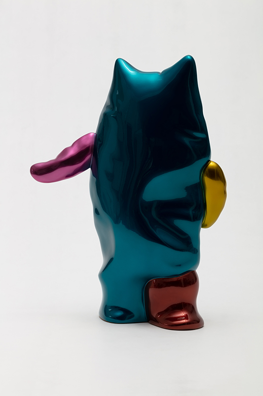 A Deflated and Quiet Movement-Teal Ru, 33x13x44cm, candy paint on resin, 2023.jpg