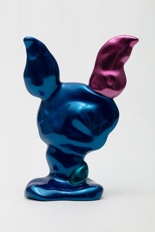 A Deflated and Quiet Movement-Blue Flying Rala, 30x17x41cm, candy paint on resin, 2023.jpg