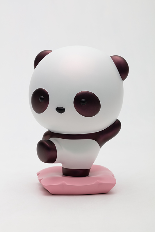 Advancing Panda Fubao, 18x16.5x26.5cm, urethane paint on plastic, 2020(1).jpg