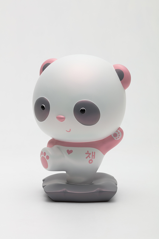 Advancing Panda Fubao with ROSE, 18x16.5x26.5cm, urethane paint on plastic, 2020.jpg