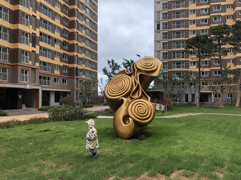 044 Air, Water and Dream, 2,500x3,800x3,500mm, stainless steel, 2017 (I-Park  Sokcho).jpg