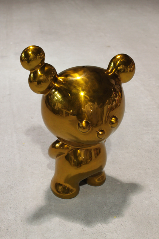 Gold Temmy, 38x25x51cm, candy paint on stainless steel, 2013.JPG