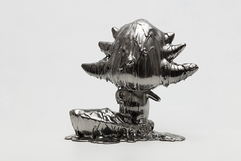 Like a Flowing River-Rupapa on a Boat, 49x27x44cm, chrome paint on plastic, 2021.jpg